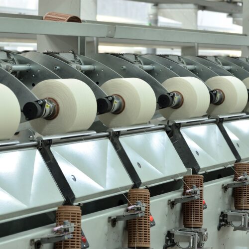 Signat el nou conveni per al sector tèxtil