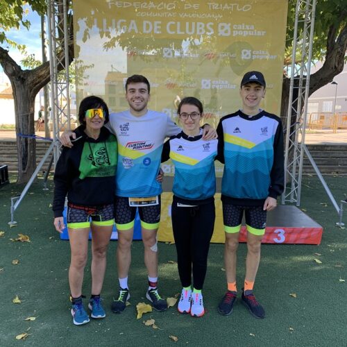 El triatlón Ontinyent vuelve a la competición con la liga de clubs caja popular