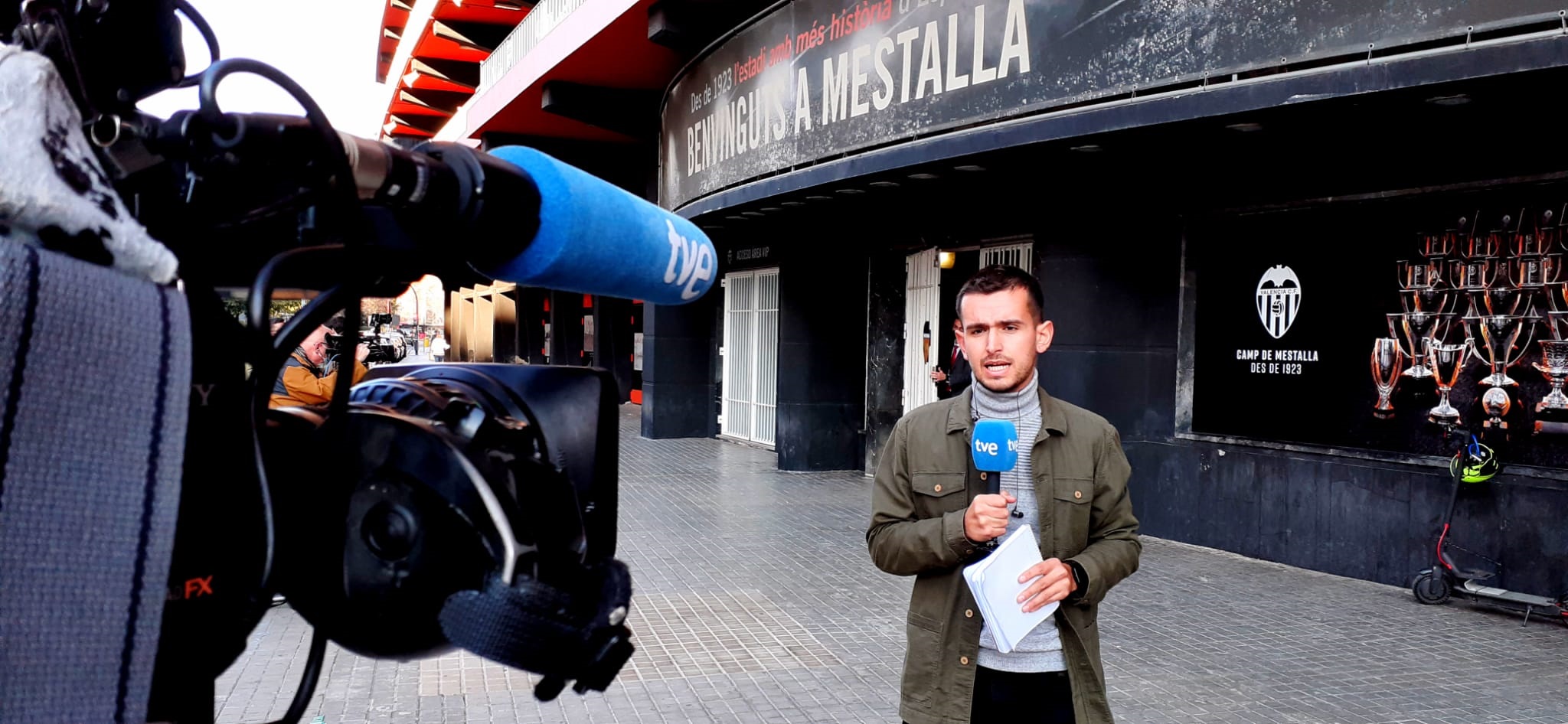 Miguel Francés, el jove periodista que fa els primers passos davant les càmeres de RTVE El Periòdic d'Ontinyent - Noticies a Ontinyent