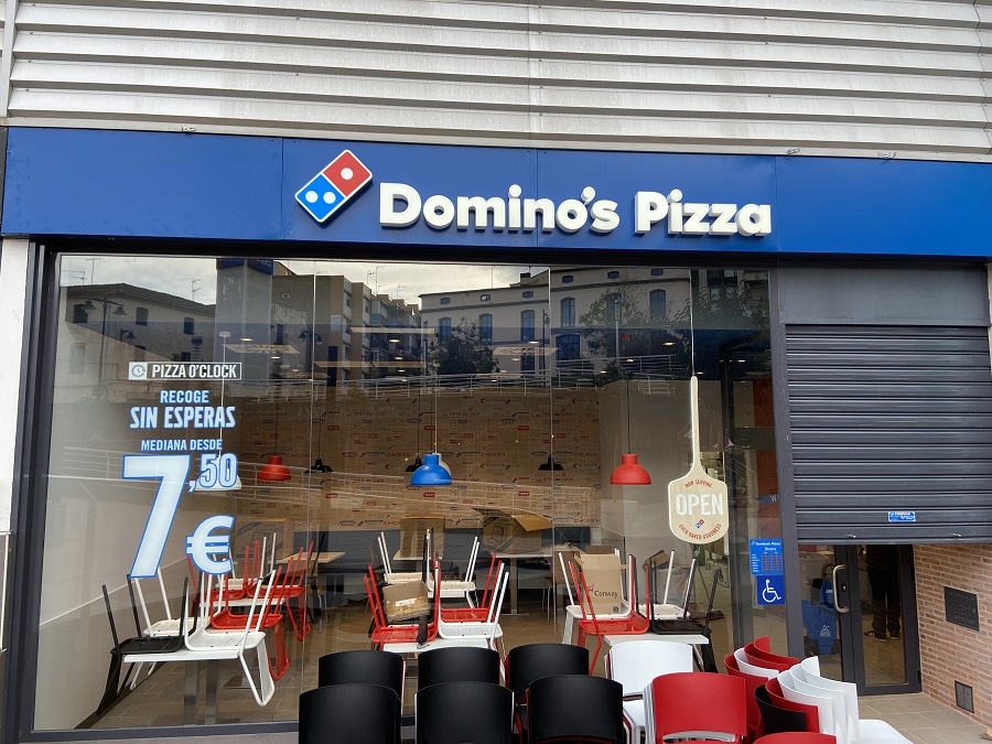 La recaptació de la inauguració de Domino's Pizza anirà destinada al Projecte Trèvol El Periòdic d'Ontinyent - Noticies a Ontinyent