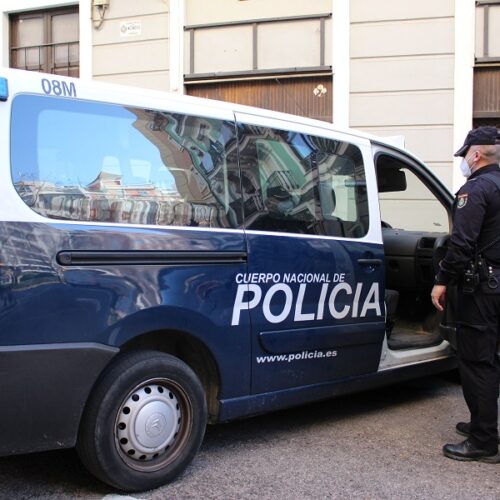 Detingut a Palma per estafar a un veí d’Ontinyent