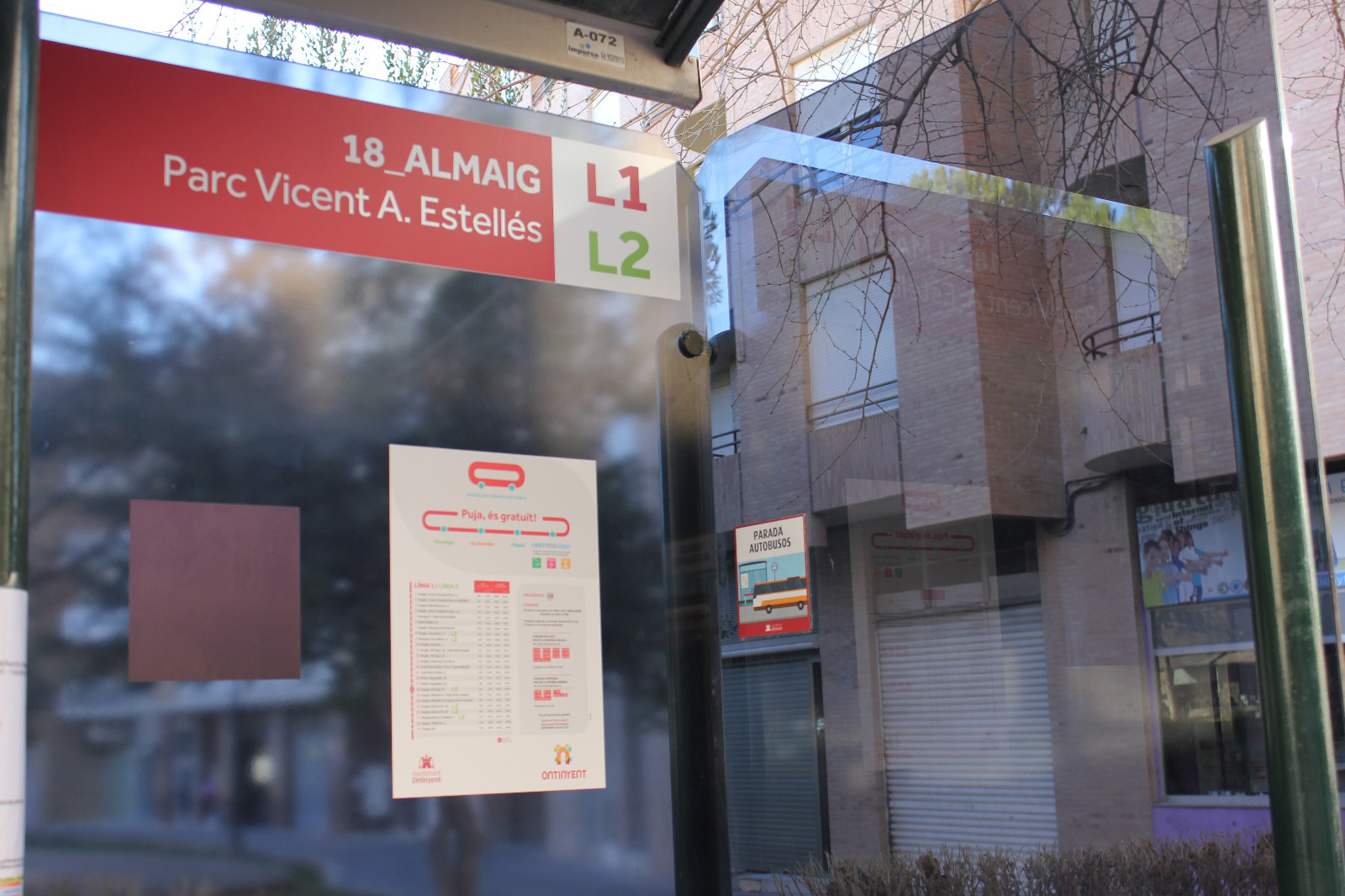 El Ayuntamiento de Ontinyent destina 10.000 euros para mejorar las marquesinas de las paradas del bus El Periódico de Ontinyent - Noticias en Ontinyent