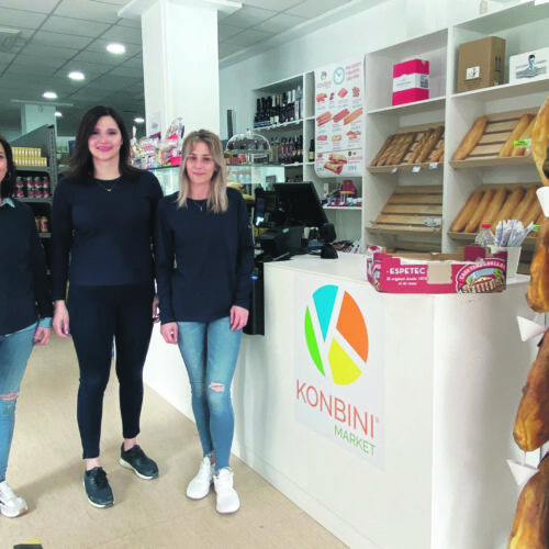 Konbini, el supermercado de marca ontinyentina que apuesta por el centro urbano
