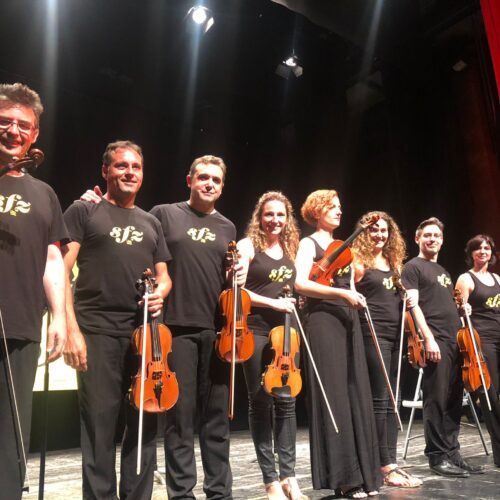 Ad Libitum rinde homenaje a los profesores de la escuela con un concierto conmemorativo
