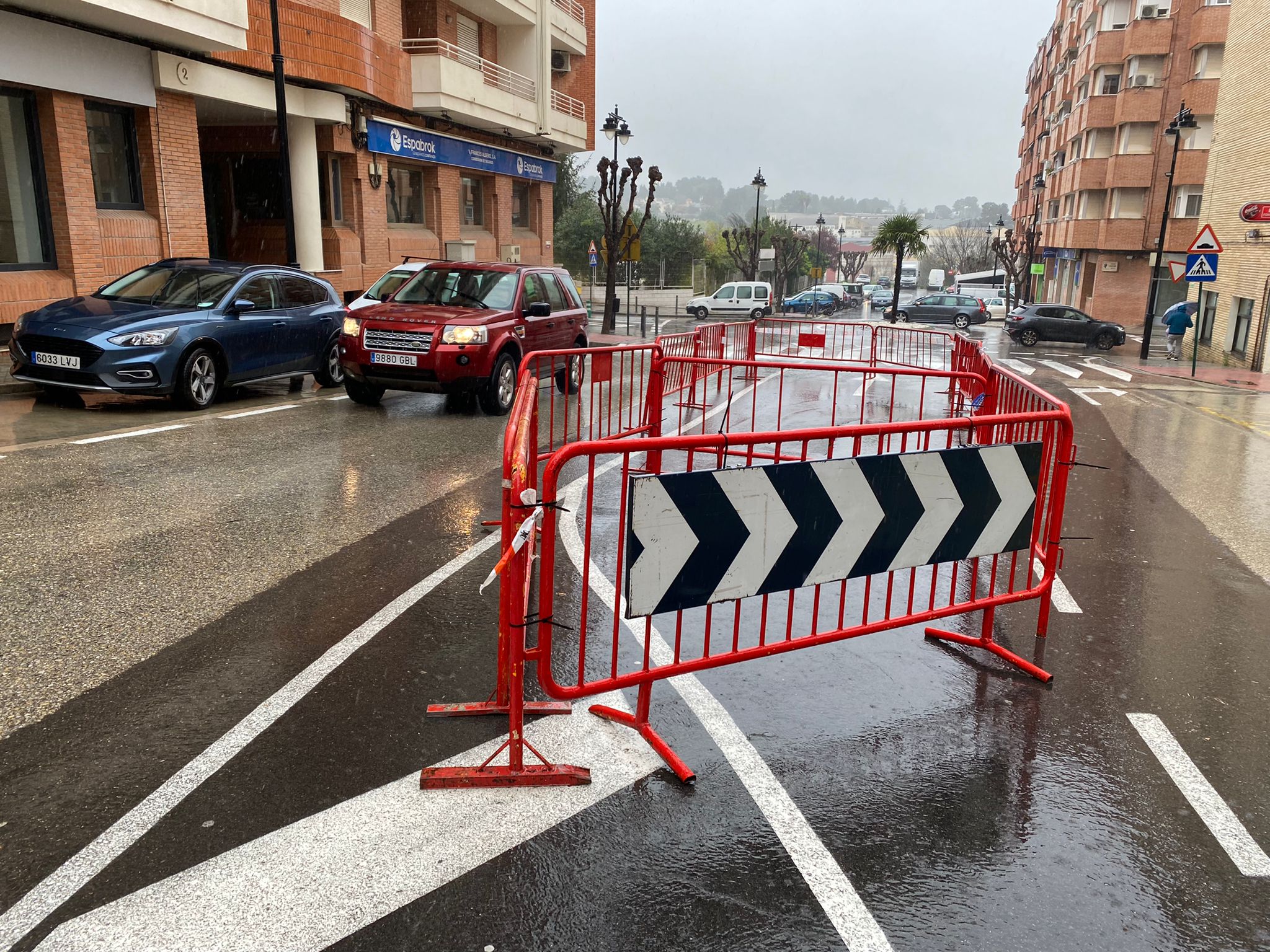 Una part de l'Avinguda Albaida s'enfonsa per les pluges El Periòdic d'Ontinyent - Noticies a Ontinyent
