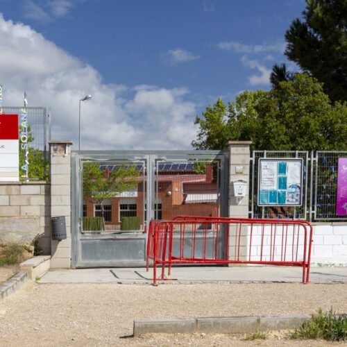 Gestionen la dotació d’una nova coberta per al CEIP la Solana