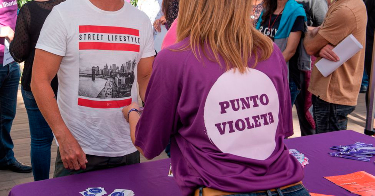 Un Punt Violeta per a assistir i conscienciar sobre la violència i els abusos en Festes El Periòdic d'Ontinyent - Noticies a Ontinyent