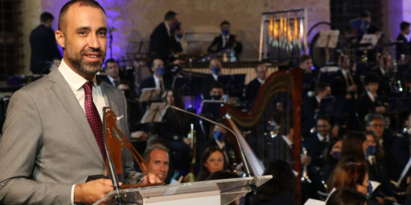 A Coruña dedica un concert monogràfic a l’ontinyentí Saül Gómez