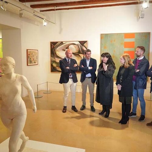 La magna exposició “Dones en marxa” registra 700 visitants al seu primer mes en la Casa de Cultura d’Ontinyent