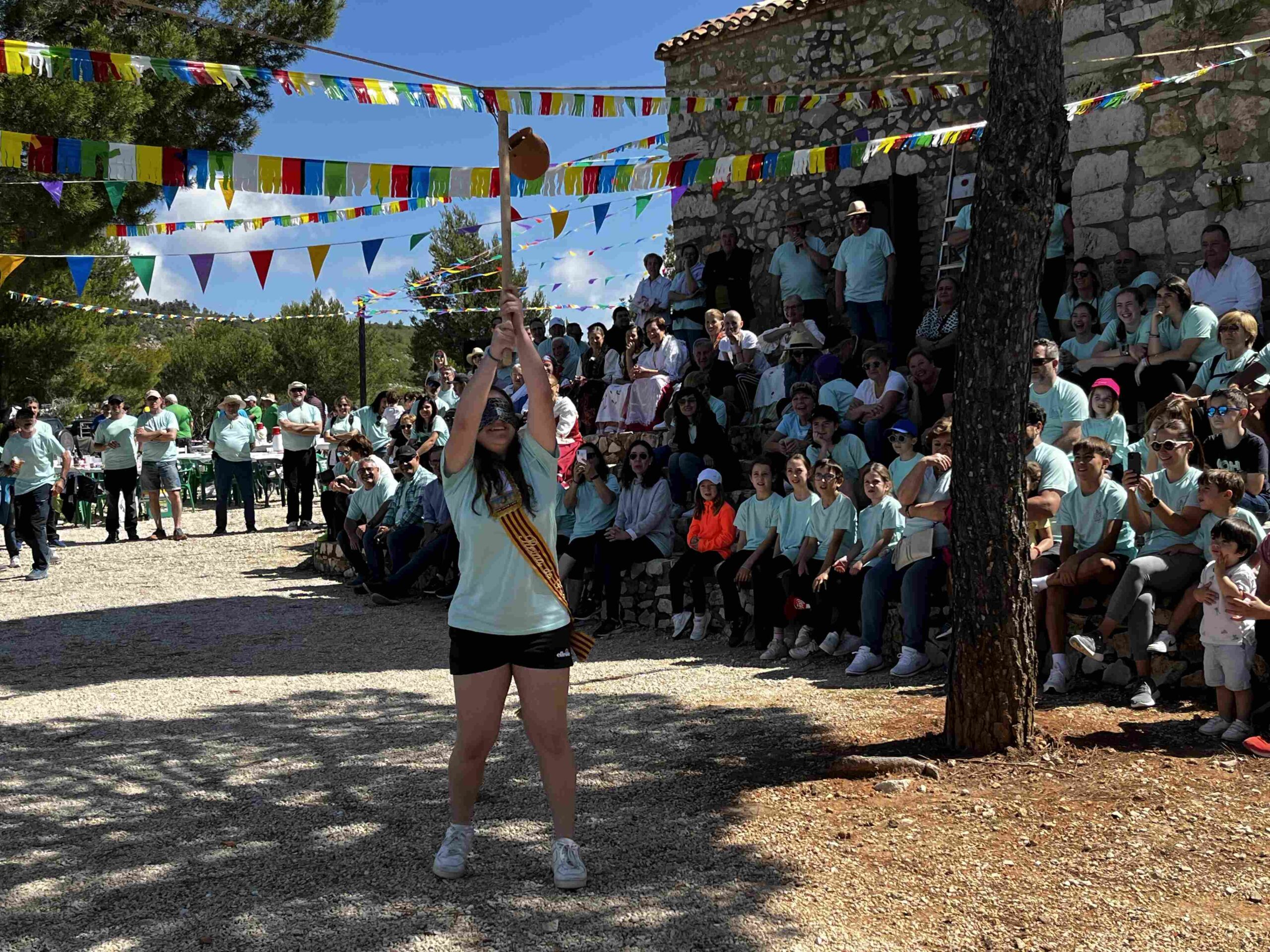 La Asociación de Llumeners de Sant Esteve celebra la romería en la ermita El Periódico de Ontinyent - Noticias en Ontinyent