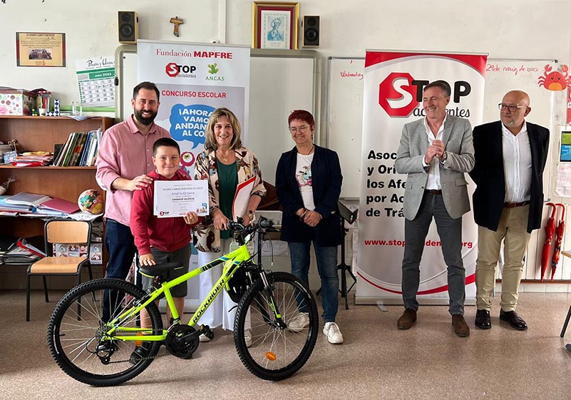 El alumno del Colegio la Concepción José Ruiz, gana uno de los premios de "Stop Accidentes" en la Comunidad Valenciana El Periódico de Ontinyent - Noticias en Ontinyent