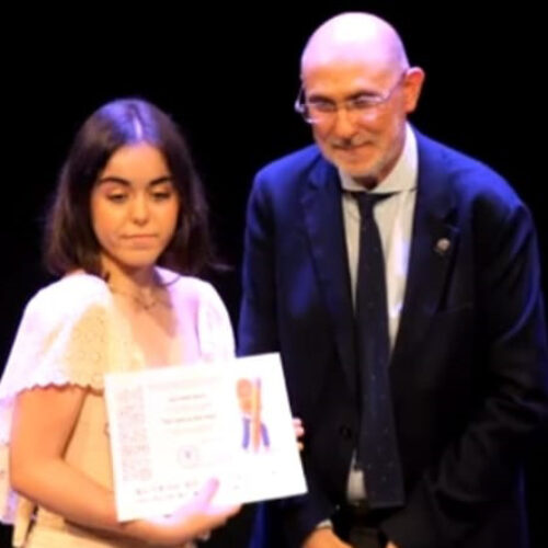 Ada Vadillo del IES Jaume I gana el premio Inspiraciencia