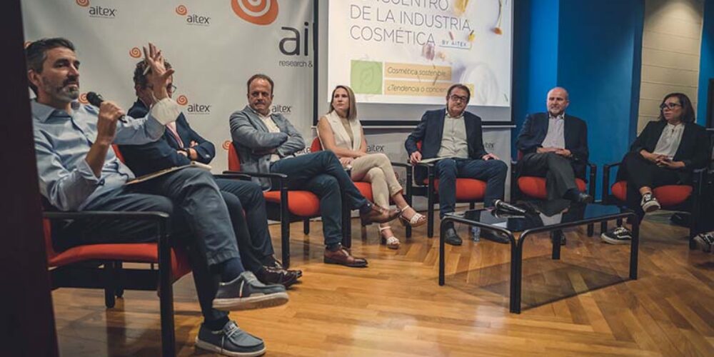 AITEX reúne en Alcoy a los profesionales de la industria cosmética para abordar el futuro del sector