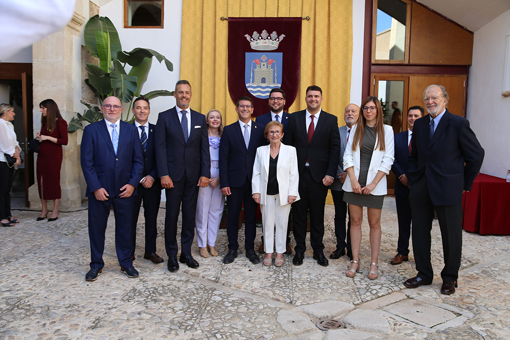 Ontinyent premia "un reflex de la seua societat" al 9 d'Octubre El Periòdic d'Ontinyent - Noticies a Ontinyent