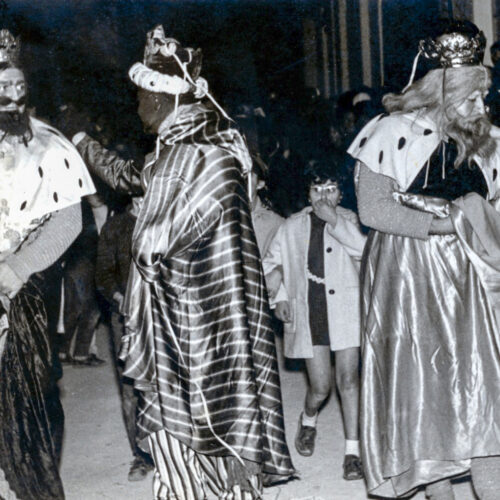 Ontinyent Rural hace un llamamiento para recopilar fotos antiguas de los Reyes Magos