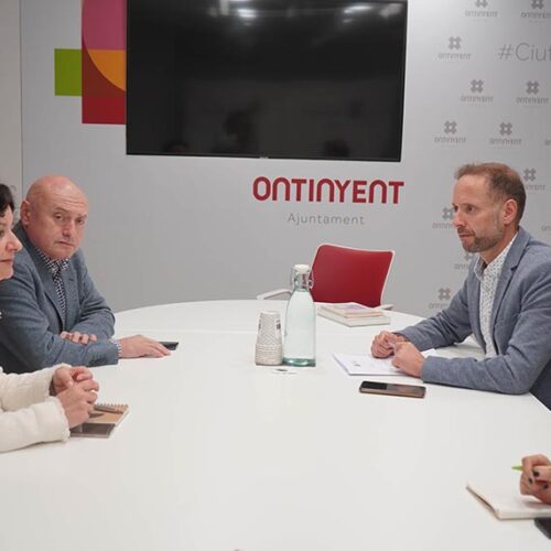Ontinyent presenta al diputat de cultura els projectes de la ciutat per a 2024