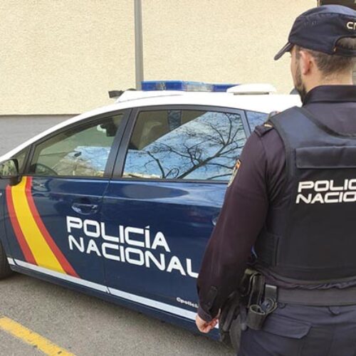 Detingut per apunyalar a la seua dona a la Vall d’Albaida