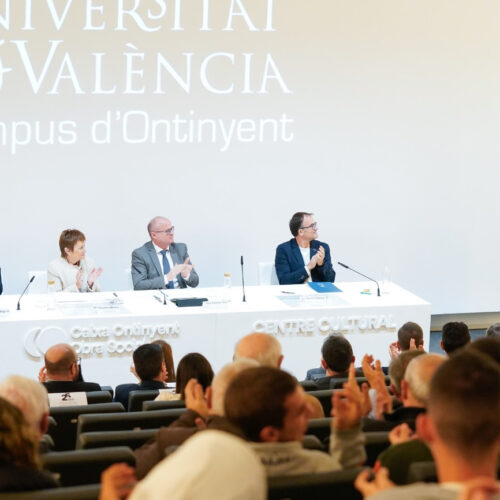 La Universidad celebra el acto de apertura del curso académico en Ontinyent