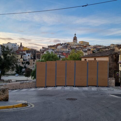 Barrera per evitar que salte el bou; serà suficient?