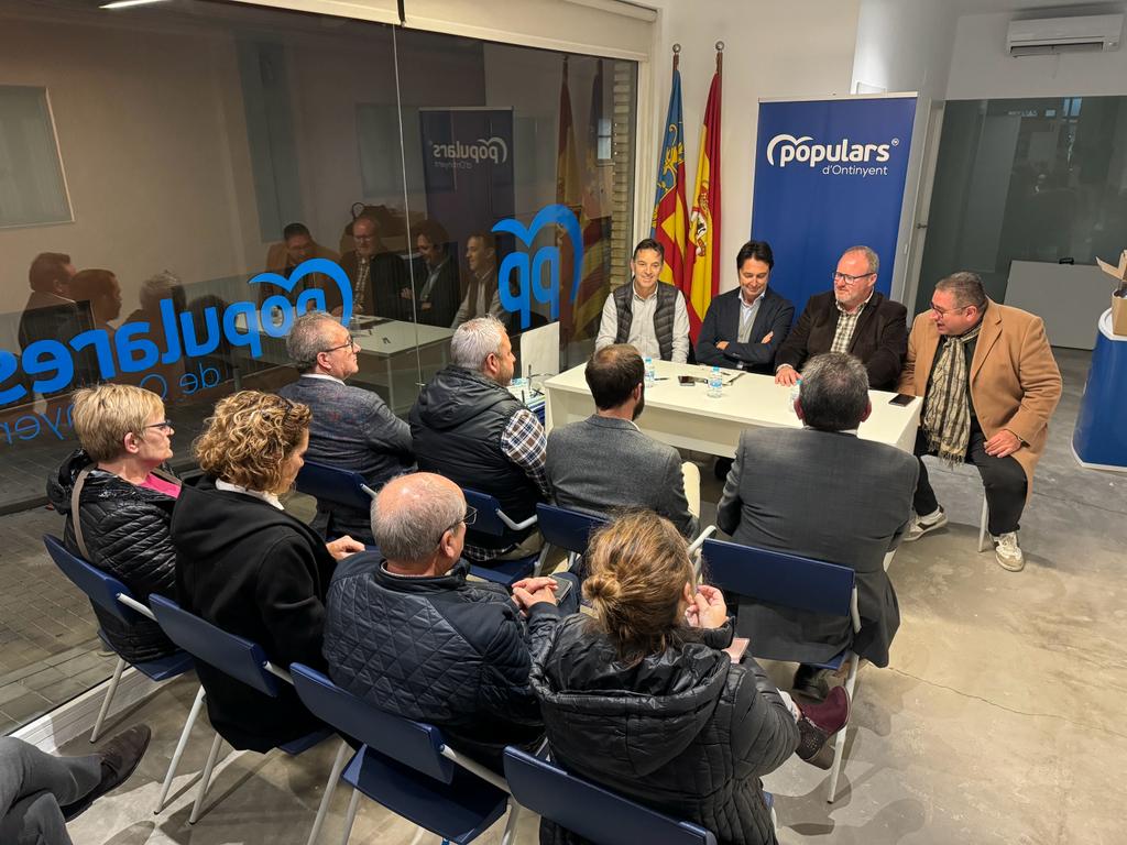 Alcaldes i regidors del PP a la Vall analitzen els pressupostos El Periòdic d'Ontinyent - Noticies a Ontinyent