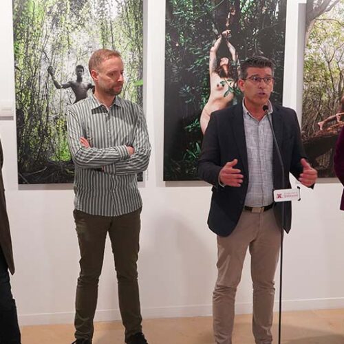 La Casa de Cultura de Ontinyent abre la exposición “Cuerpos sin patrón” de la Universidad de Valencia