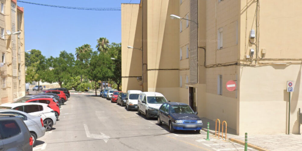 Set empreses opten a reurbanitzar la zona del grup Ramón-Llin