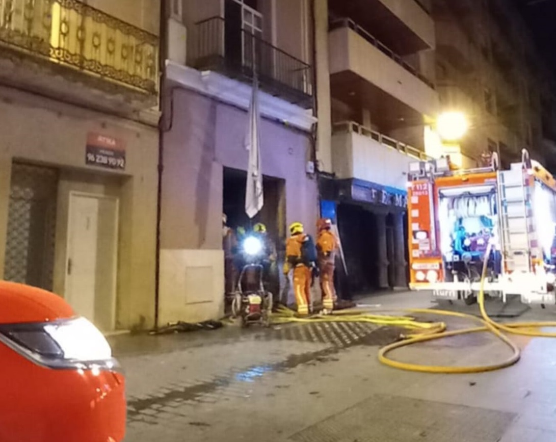 Cinc ferits en un incendi al Carrer Major El Periòdic d'Ontinyent - Noticies a Ontinyent