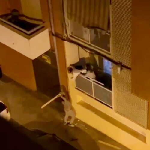 VÍDEO: Una pelea alerta a los vecinos en Sant Rafael