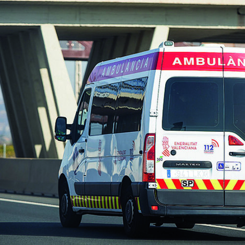 Ambulàncies per a traslladar afectats pel tancament de serveis