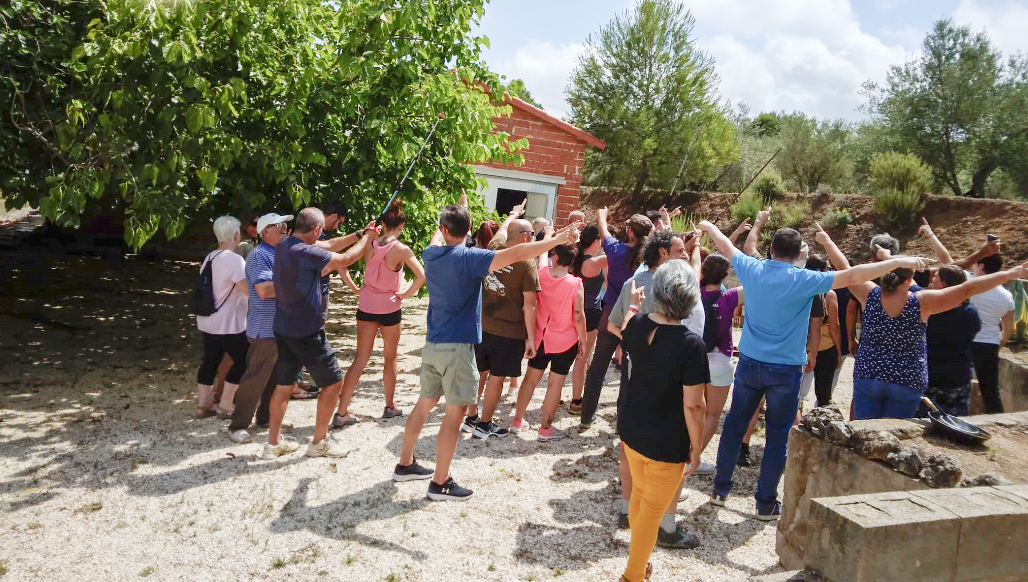 Protestes del veïnat del camí dels Frares per okupes El Periòdic d'Ontinyent - Noticies a Ontinyent