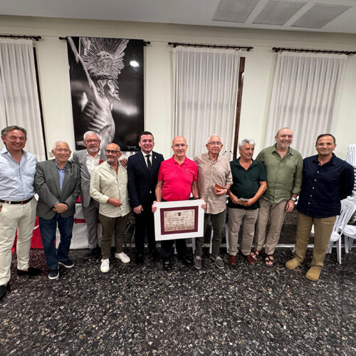 Ximo Gil, treballador de la Festa, merescuda Insígnia d’Or de Festers