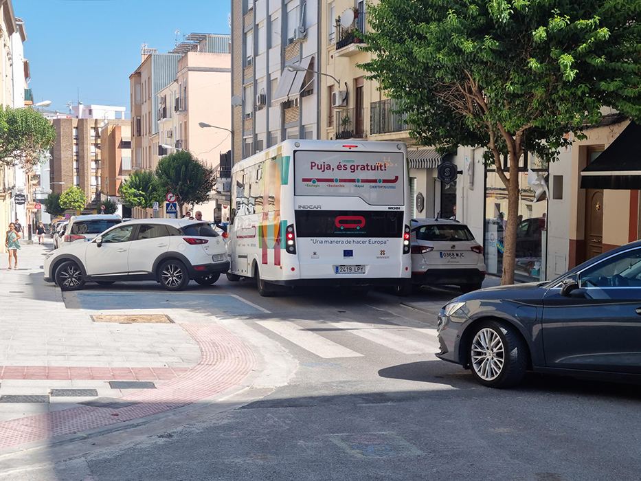 El bus urbà, bloquejat en el "nou" José Simó Marín El Periòdic d'Ontinyent - Noticies a Ontinyent