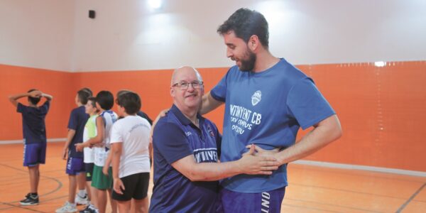 Ontinyent CB: una passió en comú i una amistat que trenca totes les barreres