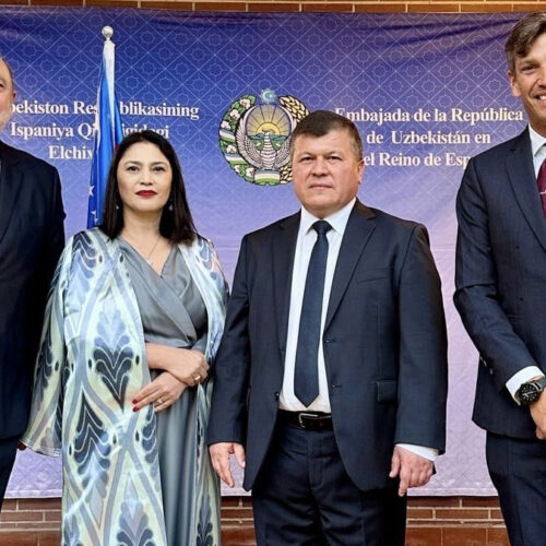 Uzbekistan celebra la Declaració Internacional d’Ontinyent