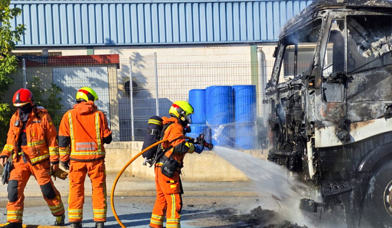 Un incendi calcina la cabina d'un camió El Periòdic d'Ontinyent - Noticies a Ontinyent