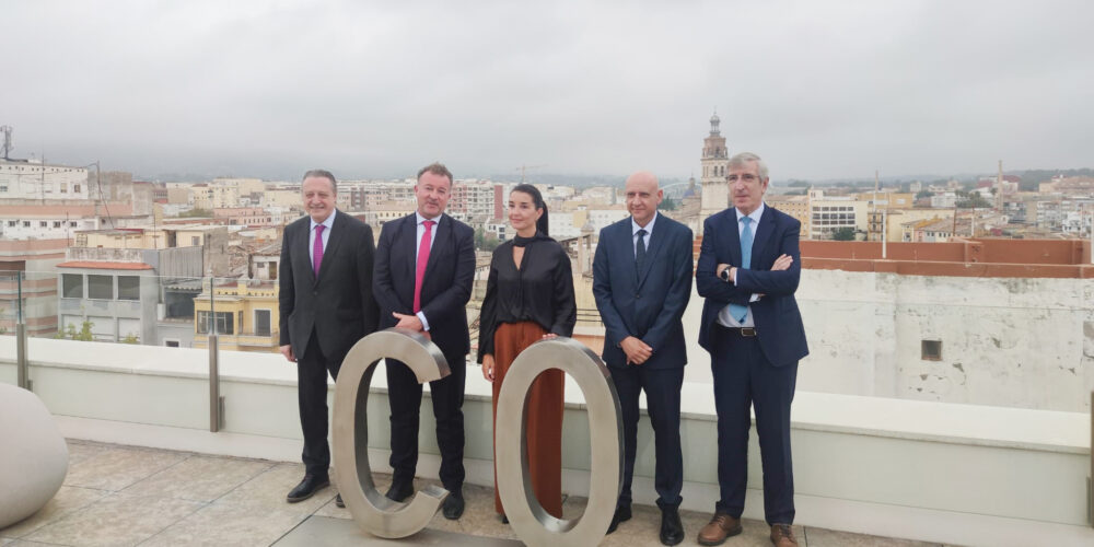 “Caixa Ontinyent demostra una forma diferent de col·laborar amb la societat”