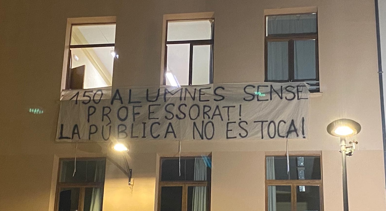 Denuncien que més de 150 alumnes de Sant Carles es quedaran sense professorat El Periòdic d'Ontinyent - Noticies a Ontinyent