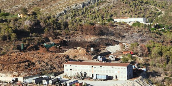 Llutxent eixirà dissabte al carrer contra la planta de biogàs