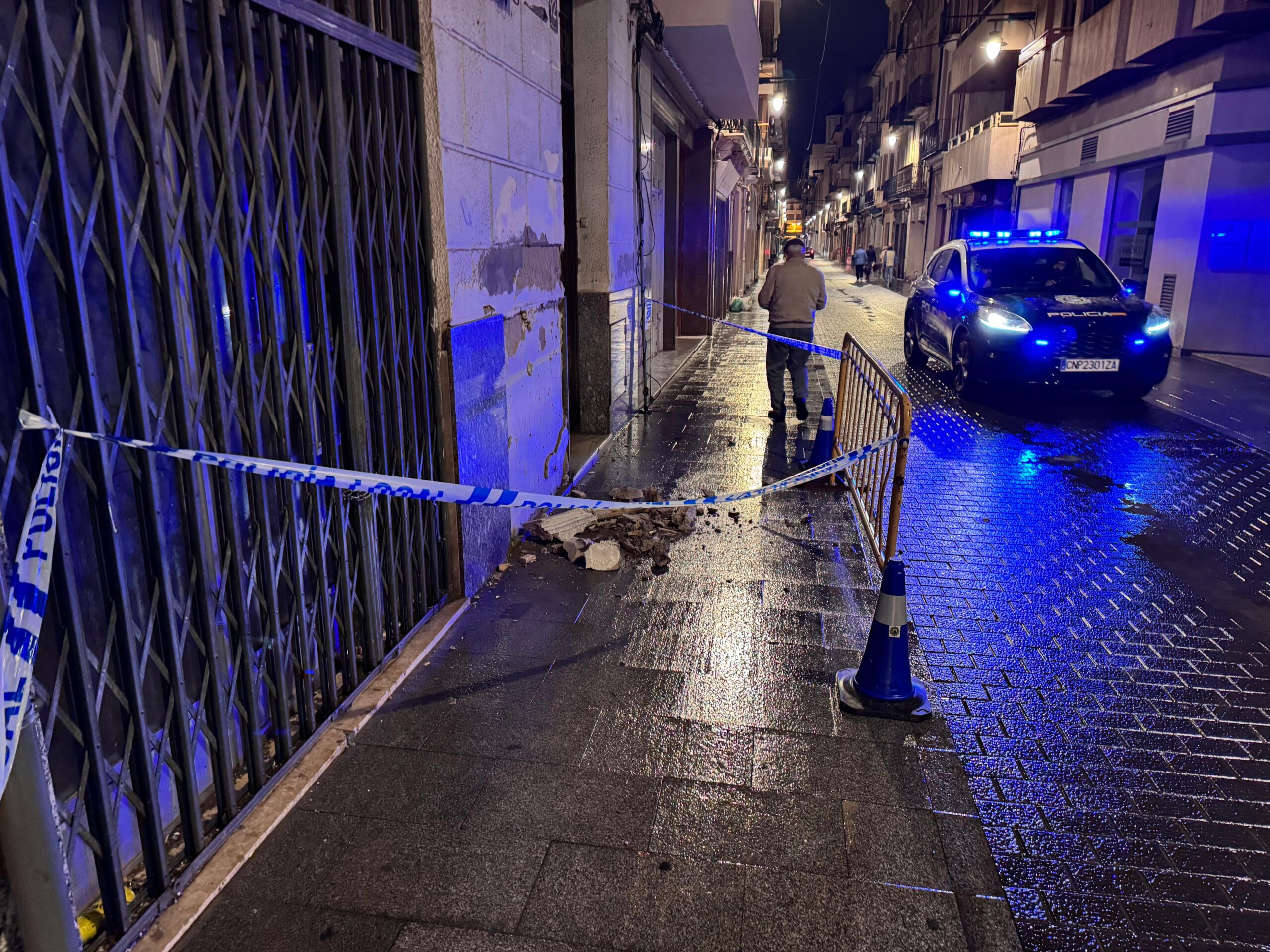 La pluja provoca solsides a les cases del Carrer Major El Periòdic d'Ontinyent - Noticies a Ontinyent