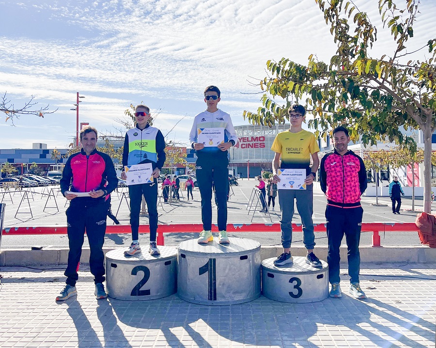 L'Escola del Triatló Ontinyent inicia la temporada amb quatre pòdiums a Sagunt El Periòdic d'Ontinyent - Noticies a Ontinyent