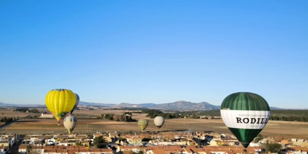 La trobada aerostàtica Fontanars-Bocairent, un èxit