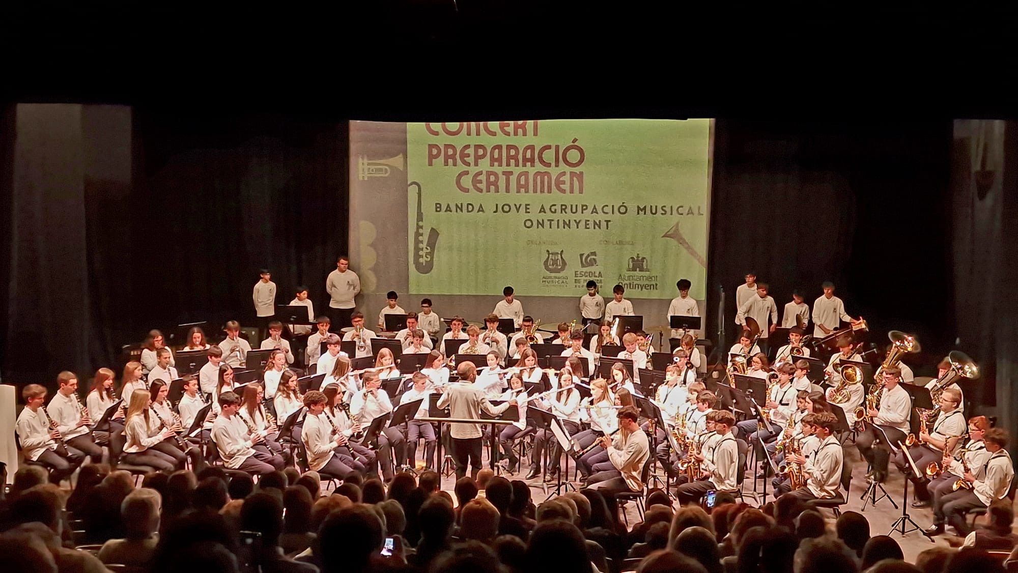 La banda jove de l'Agrupació Musical participa en el certamen d'Aiora El Periòdic d'Ontinyent - Noticies a Ontinyent