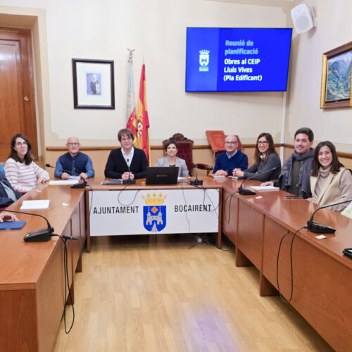 Bocairent celebra l’inici de les obres de reforma del CEIP Lluís Vives