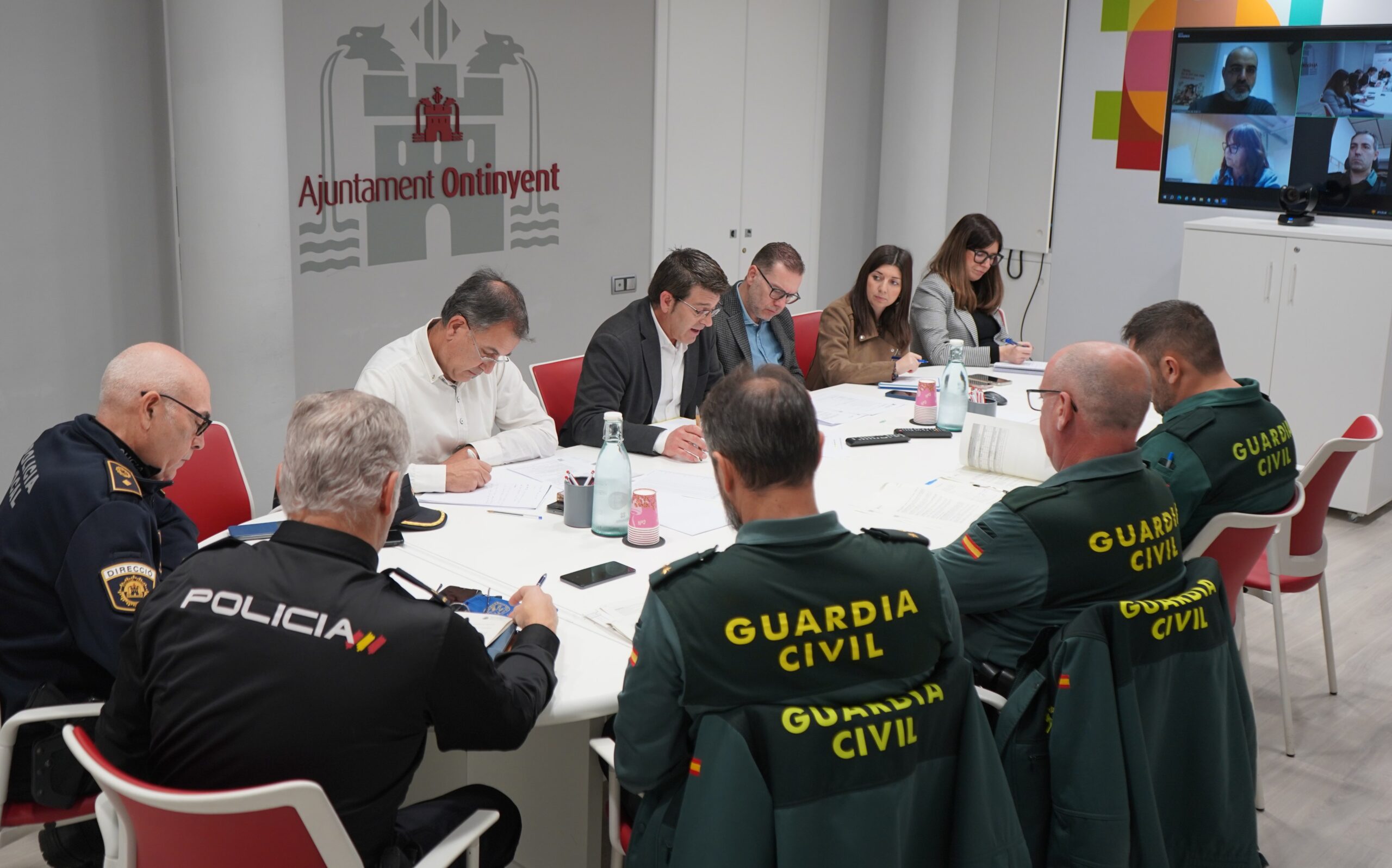 Ontinyent demana a la Delegada de Govern més efectius de Guàrdia Civil El Periòdic d'Ontinyent - Noticies a Ontinyent