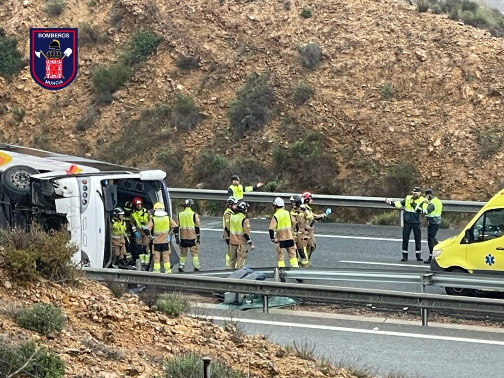 Bolca un autobús de l'Imserso amb viatgers d'Ontinyent El Periòdic d'Ontinyent - Noticies a Ontinyent