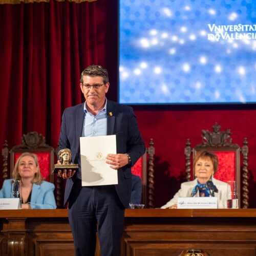 La Universitat de València reconeix el treball de l’Ajuntament en l’impuls al Campus d’Ontinyent