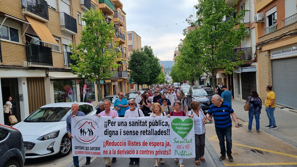 Més de 1.000 persones en la manifestació per la sanitat pública El Periòdic d'Ontinyent - Noticies a Ontinyent