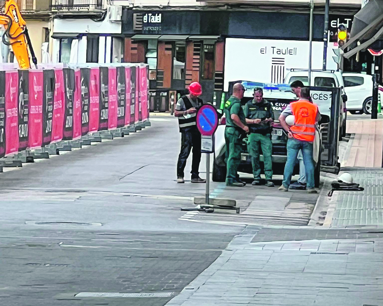 Paralitzades les obres de la Plaça Concepció pel possible amiant El Periòdic d'Ontinyent - Noticies a Ontinyent