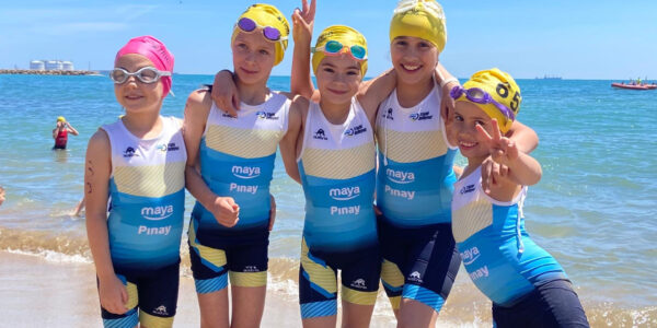 L’Escola del Triatló Ontinyent competeix a Puçol amb 29 esportistes