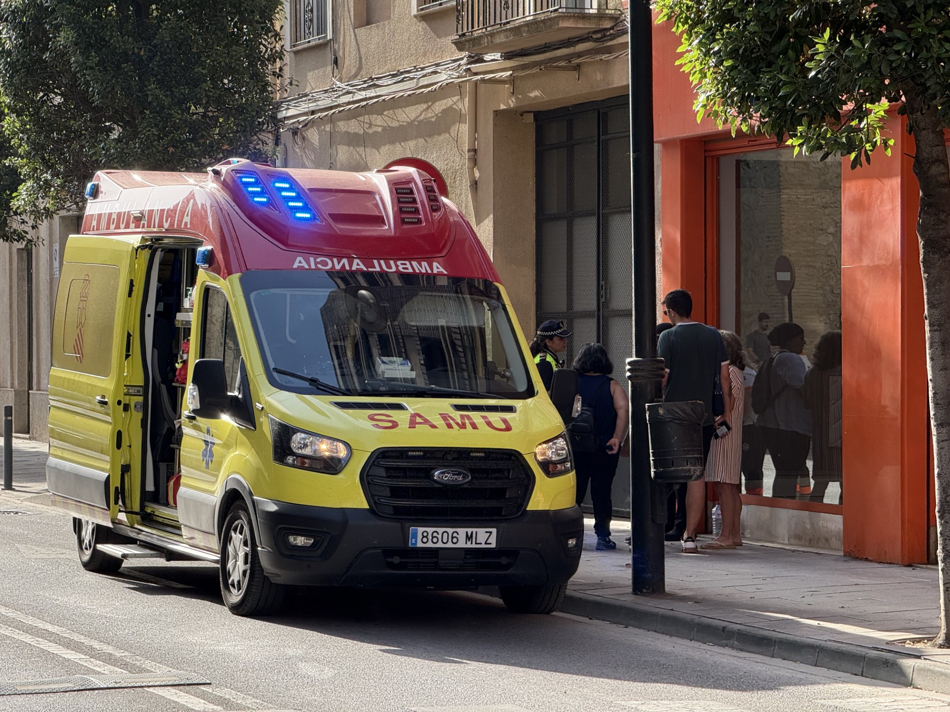 Traslladen a l'hospital a un xiquet atropellat a l'avinguda Ramón y Cajal El Periòdic d'Ontinyent - Noticies a Ontinyent